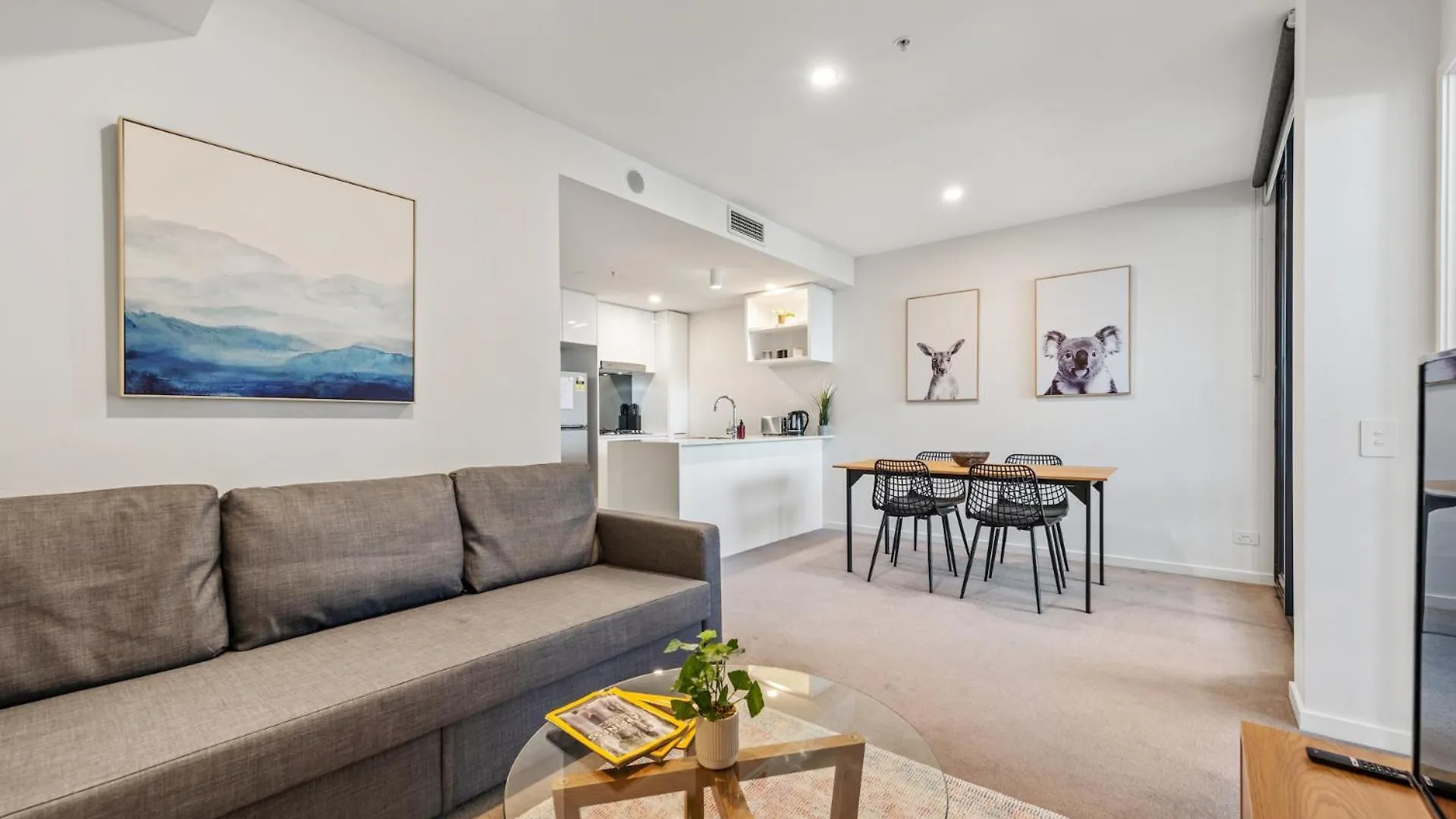 Bright & Modern Apt With City Views, King Bed, Park Brisbane